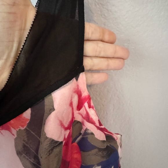 White House Black Market Red Floral Organza Dress Peach Satin Black Accents 10 - Picture 12 of 16